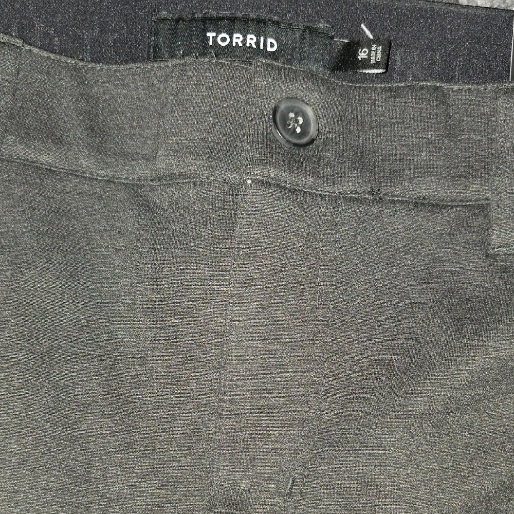 Torrid Size 16 Charcoal Tailored Trouser Stretchy Skinny Pants Elastic Waistband - Picture 2 of 11